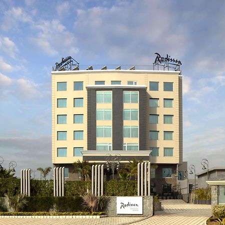 Radisson Chandigarh Zirakpur Exterior photo Radisson Blu Hotel, Pune