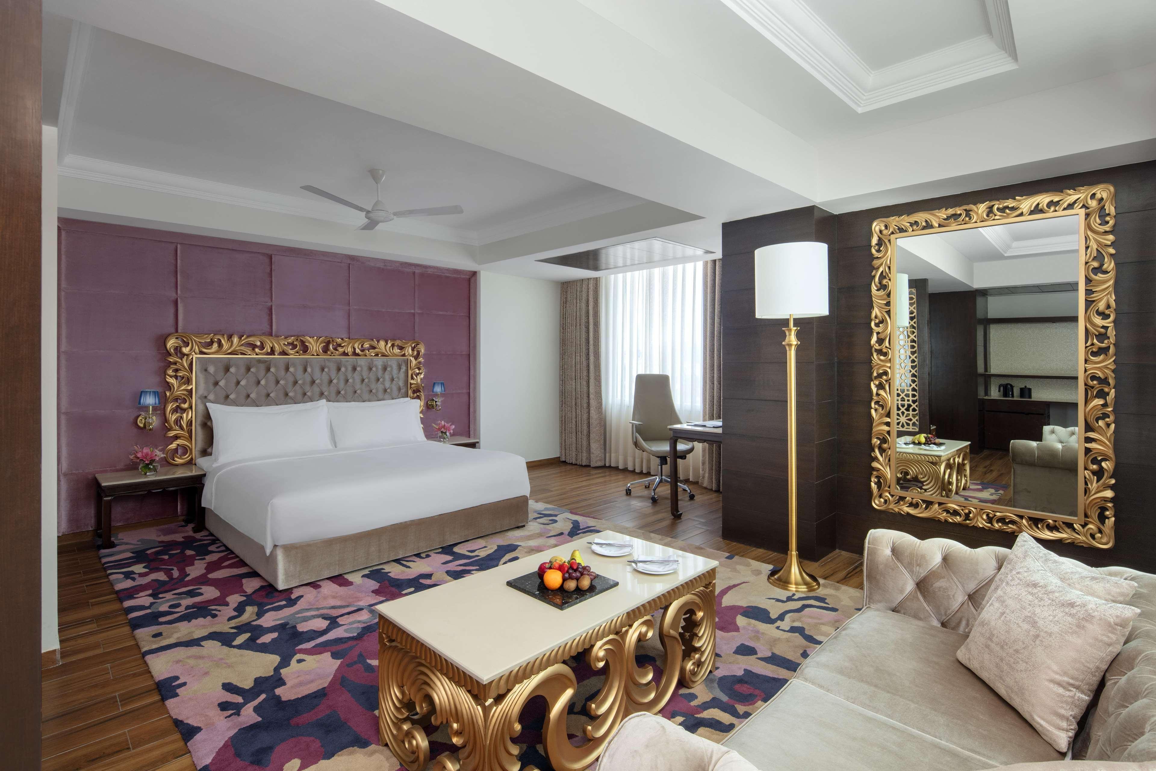 Radisson Chandigarh Zirakpur Exterior photo