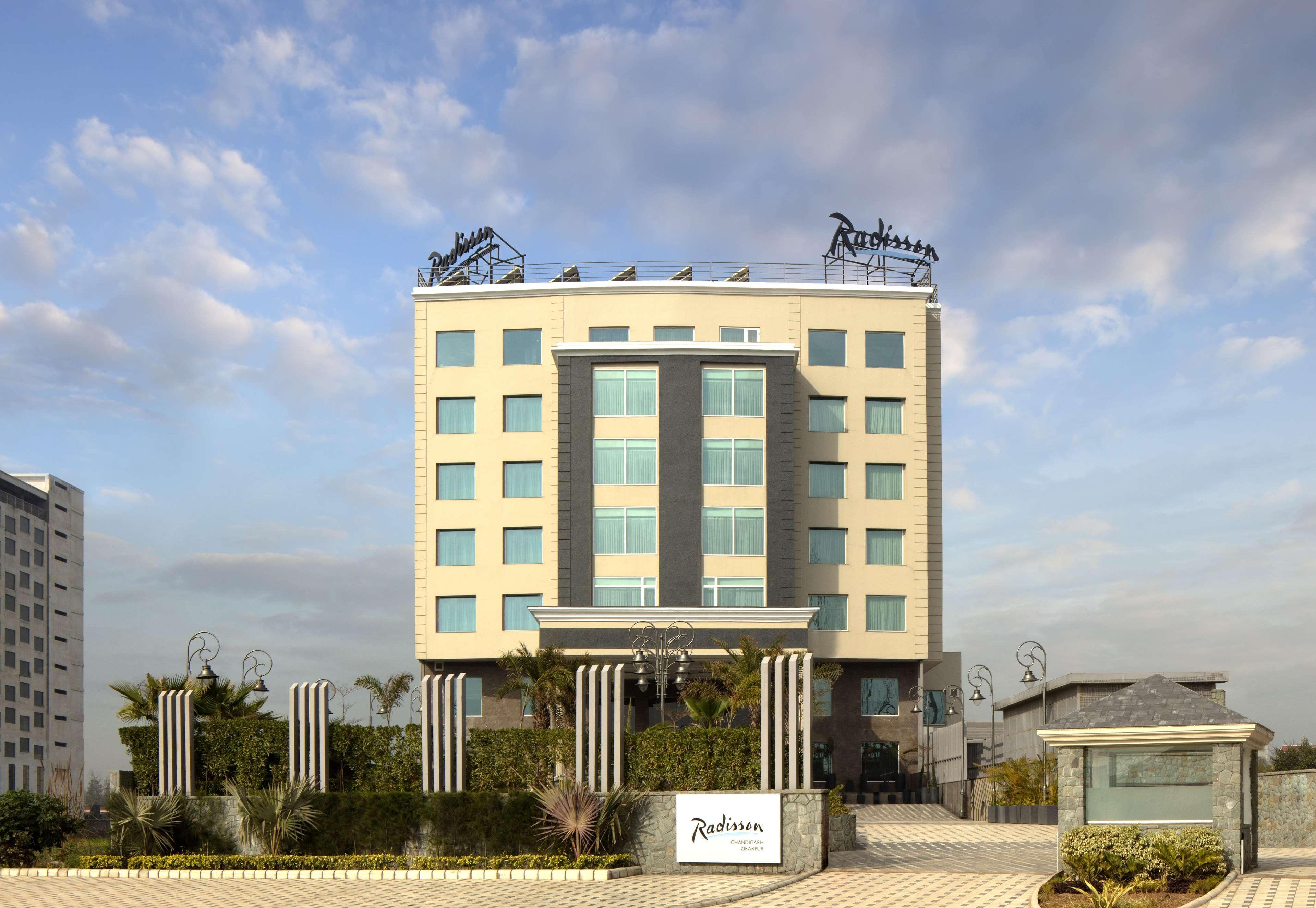 Radisson Chandigarh Zirakpur Exterior photo Radisson Blu Hotel, Pune