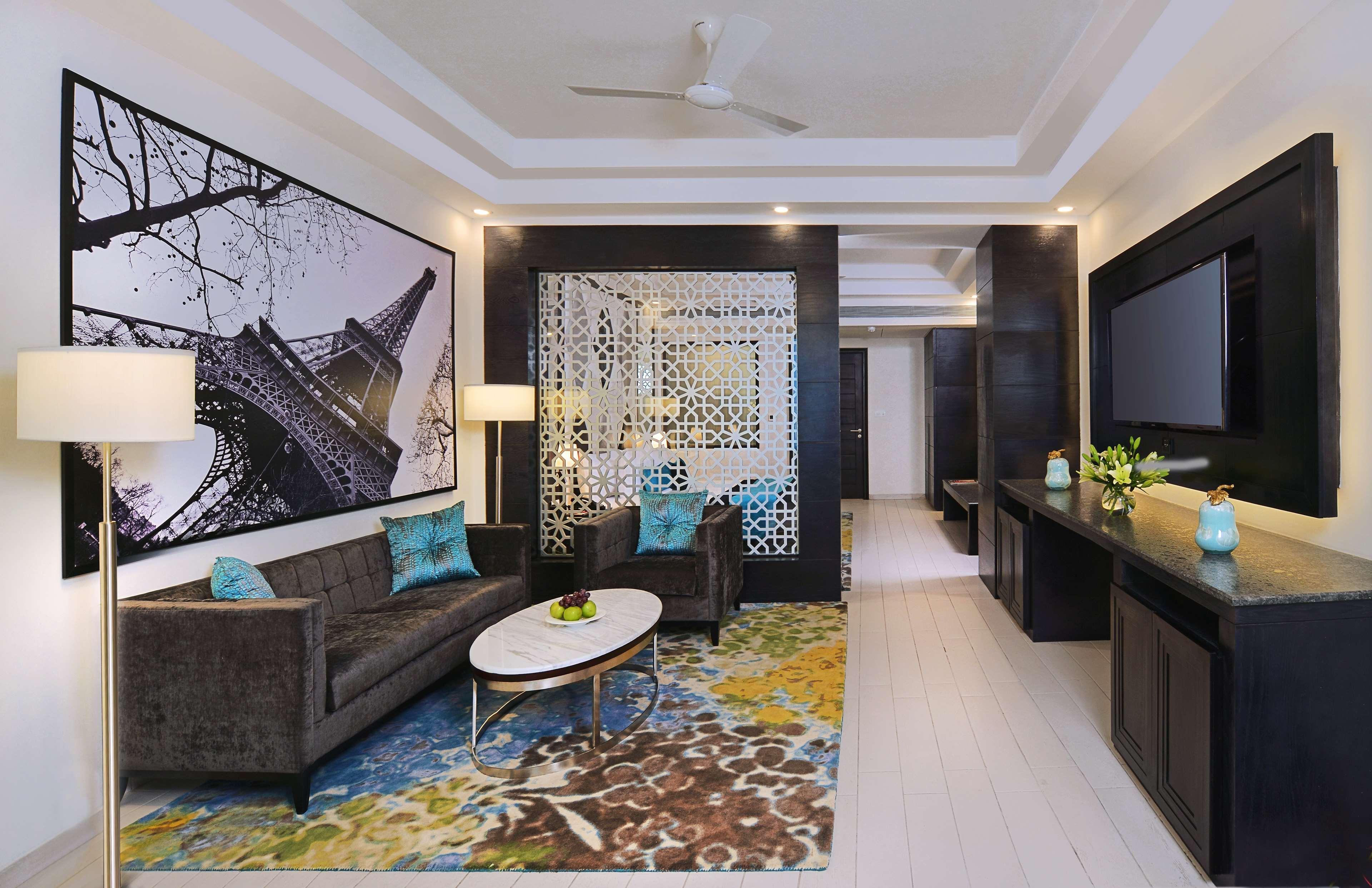 Radisson Chandigarh Zirakpur Exterior photo